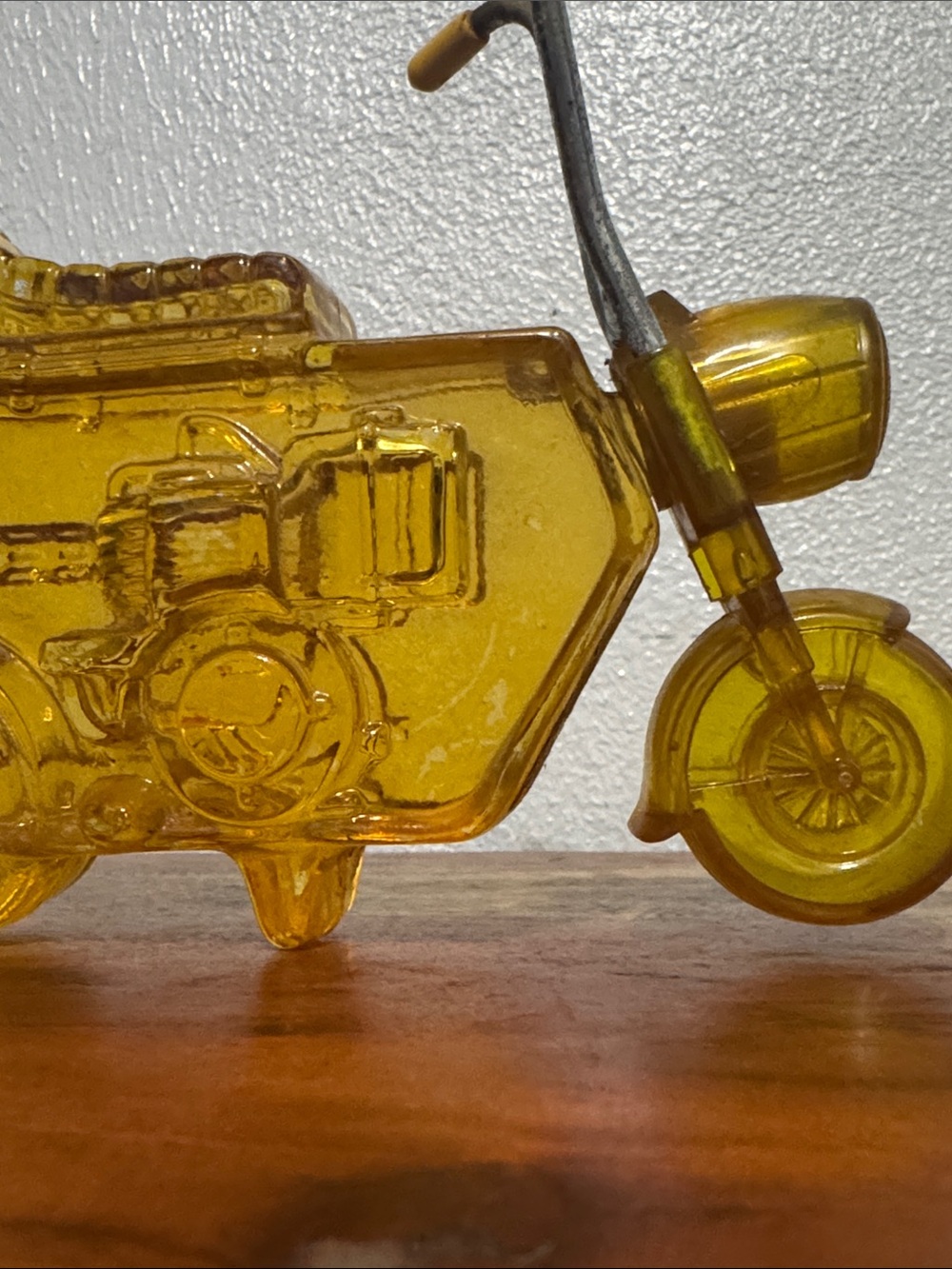 Vintage Avon Mini Bike Amber Glass Bottle Full 1970s Motorcycle Decanter Cologne - Picture 8 of 8